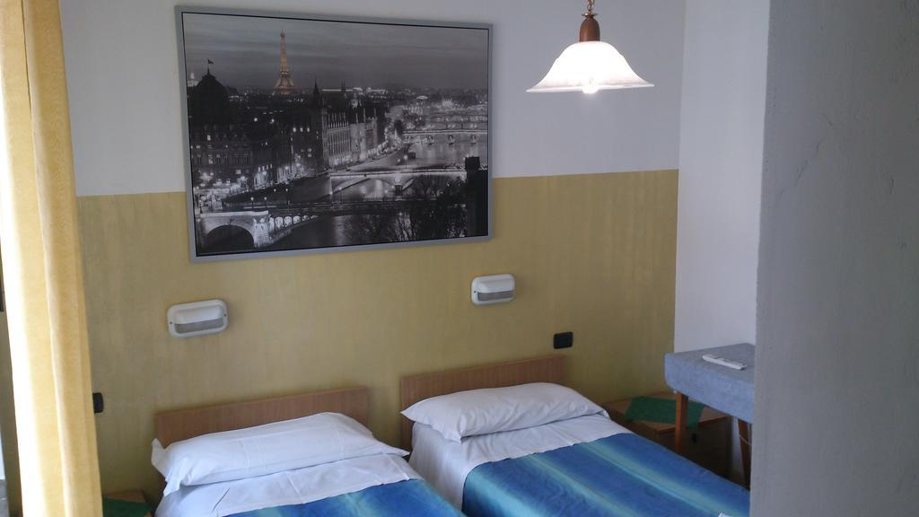 Hotel Paradise Bruzolo Luaran gambar